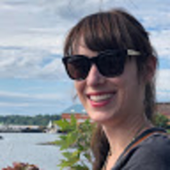 Meet your Posher, Bailey - Picture 1 of 1